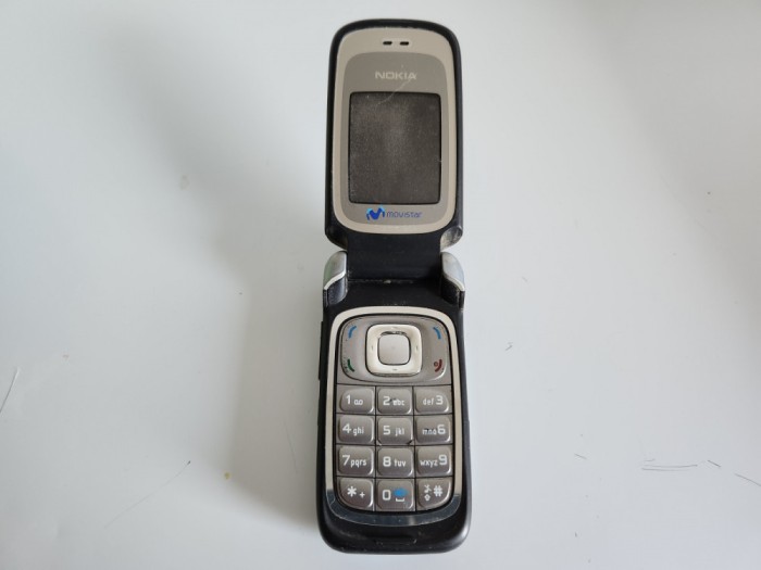 Telefon Nokia 6085 RM-198 folosit