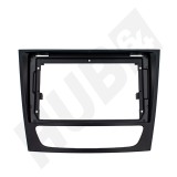 Cumpara ieftin Rama adaptoare Mercedes Benz W211 CLS pentru Navigatii multimedia Android de 9 inch - HUB64