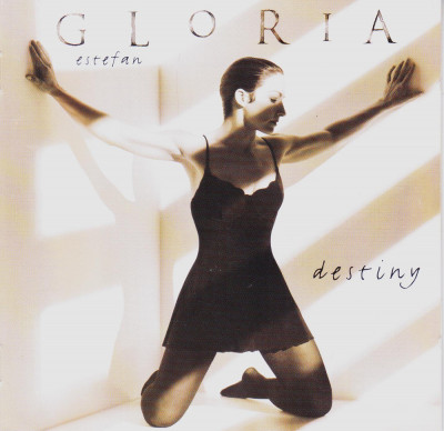 CD Latino: Gloria Estefan &amp;ndash; Destiny ( 1996, original, stare foarte buna ) foto