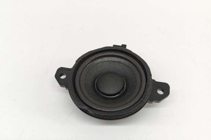 Difuzor ușă st&acirc;nga spate VOLVO XC90 II 2024 OEM: 31489254 28973042