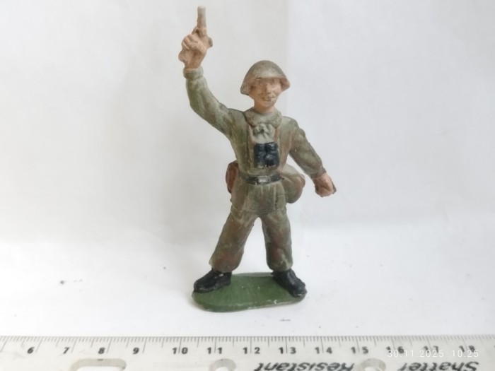 bnk jc RDG PGH Effelder - Soldat NVA - uniforma camuflaj