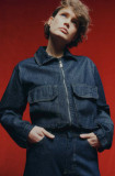 Cumpara ieftin Answear Lab geaca jeans femei, culoarea albastru marin, de tranzitie