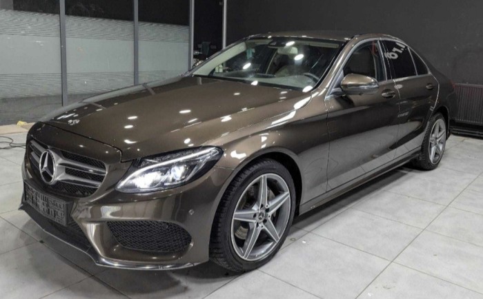 Mercedes C class 220d full option 4x4 2018