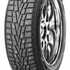 Cauciucuri de iarna Nexen Winguard WinSpike ( LT235/75 R15 110/107Q 8PR, SUV, cu tepi )