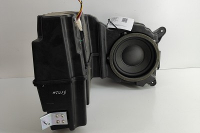 Subwoofer LEXUS RX _L1_ 2013 OEM: 86160-0WM10 | 29636316 foto