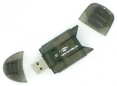 Cititor Card 4world - Flash Drive, Sd / Mini Sd / Mmc / Rs-Mmc / T-Flash Usb 2.0 foto