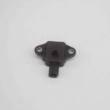 Senzor de impact st&acirc;nga față TESLA MODEL S 2017 OEM: 1005275-00-A,01181780C59 | 12563635