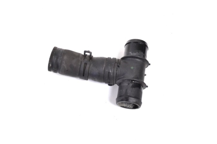 Furtun de lichid de răcire JAGUAR XJ X350 2006 13395340