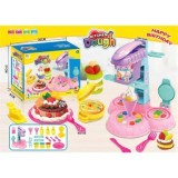 Set creativ cu plastilina si accesorii Tort