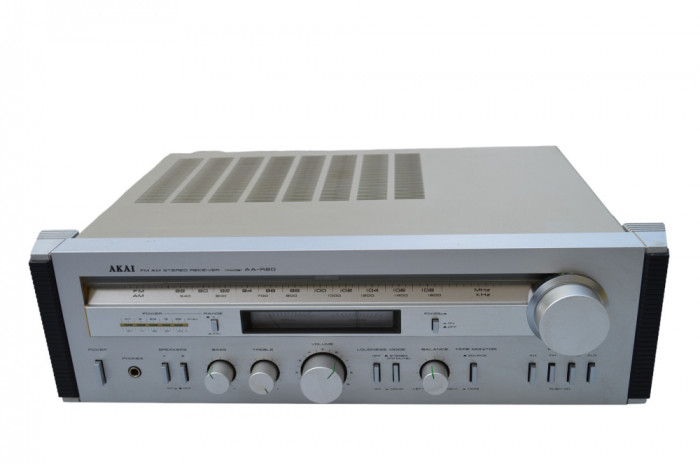 Amplificator Akai AA R 20