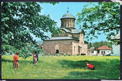 AMS - ILUSTRATA 095 CURTEA DE ARGES - BISERICA DOMNEASCA 1966, CIRCULATA foto