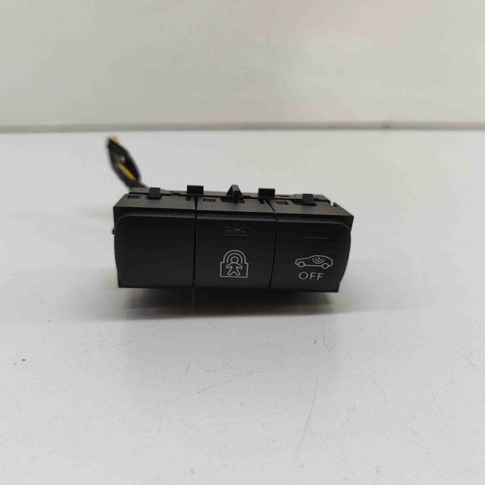 Comutator CITRO&Euml;N C3 AIRCROSS II 2021 OEM: 98138512ZD 29507511