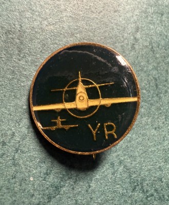Insigna YR Aeroclub anii &amp;#039;70-&amp;#039;80 varianta albastru inchis foto