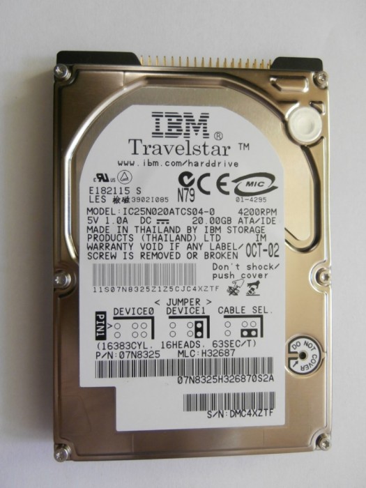 HDD 20GB IBM interfata IDE se vinde in mod de licitatie ( MOKAZIE ) HDD 20GB IBM interfata IDE se vinde in mod de licitatie ( MOKAZIE )