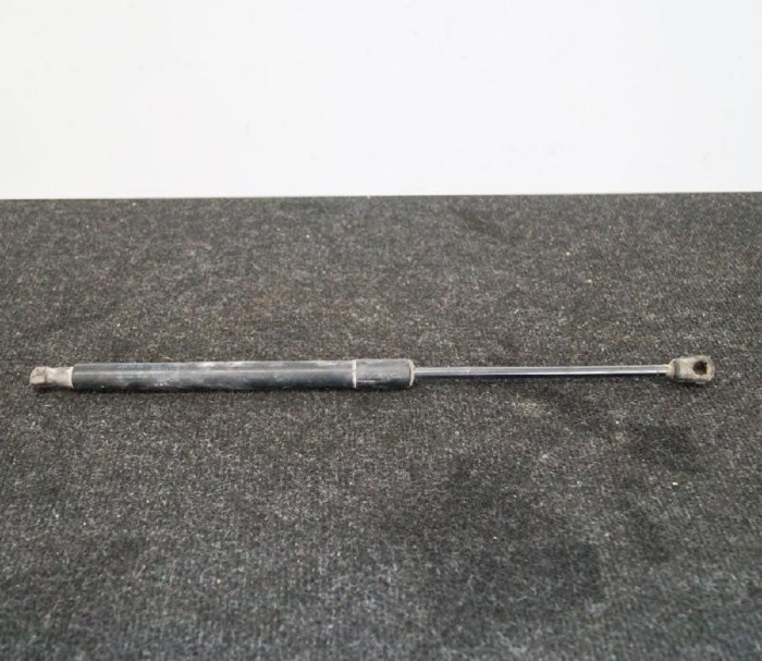 VW PASSAT Variant B6 3C5 2006 OEM: 3C9827550A SKU: 2298355