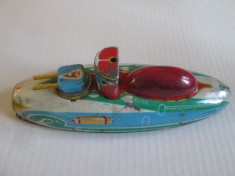 Submarin chinezesc de tabla din anii 80,lungime=200 mm,latime=70 mm,produsul din imagini