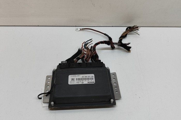 Unitate de control motor PORSCHE CAYMAN 987 2006 OEM: 99761860103,0261207987 | 31560461