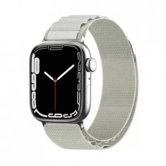 Curea Ceas W037 Apple Watch 1 2 3 4 5 6 7 8 SE Ultra (42 mm 44 mm 45 mm 49 mm) Alb