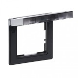 Rama ornament 1 post cu capac IP44 Legrand Suno negru 721444