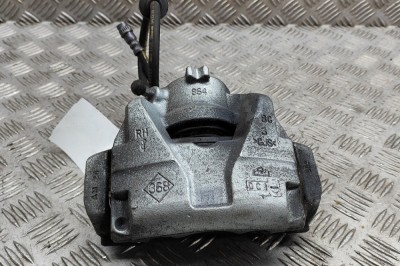 Etrier de fr&amp;acirc;nă dreapta față NISSAN JUKE F16 2023 OEM: 41001-00Q1N 25431041 foto