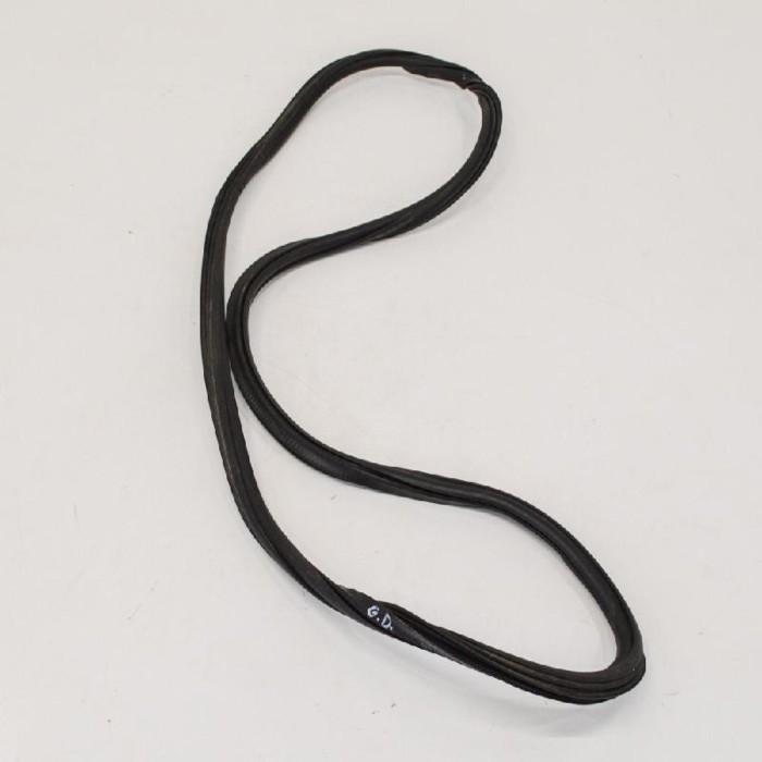 Garnitura ușă dreapta spate AUDI A4 Avant 8W5, B9 2017 OEM: 8W9833721 | 3499106