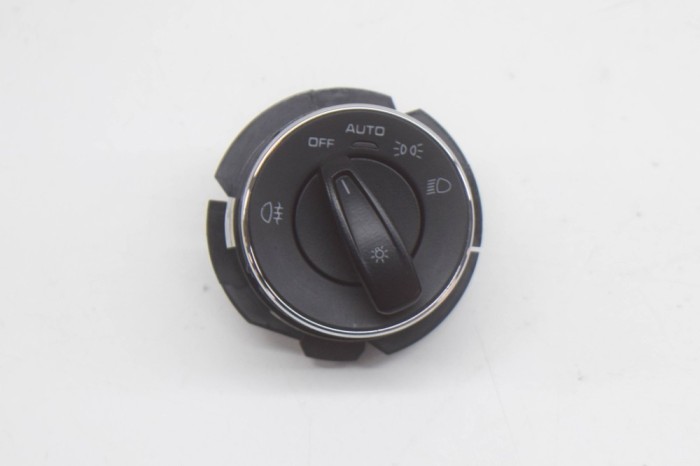 Modul de control comutator faruri PORSCHE PANAMERA 970 2009 OEM: 10098259,970.613.533.07,97061353307 | 12247972