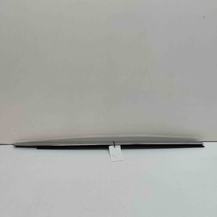 Chedar geam ușă dreapta spate TESLA MODEL S 2018 OEM: 6009604-00-C