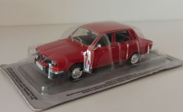 Macheta Dacia 1300 1972 rosu - IST/ DeAgostini Masini de Legenda 1/43