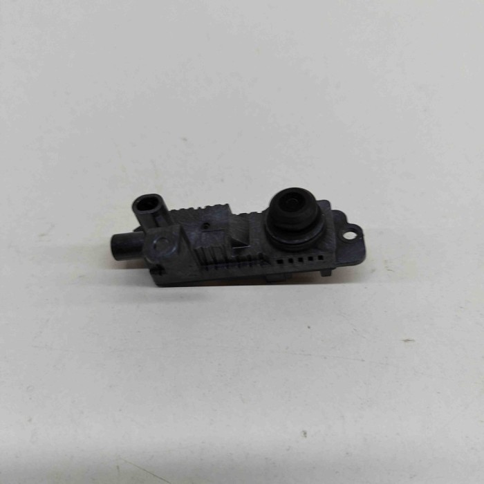 Camera st&acirc;nga TESLA MODEL Y 2023 OEM: 1092978-00-C 23418988