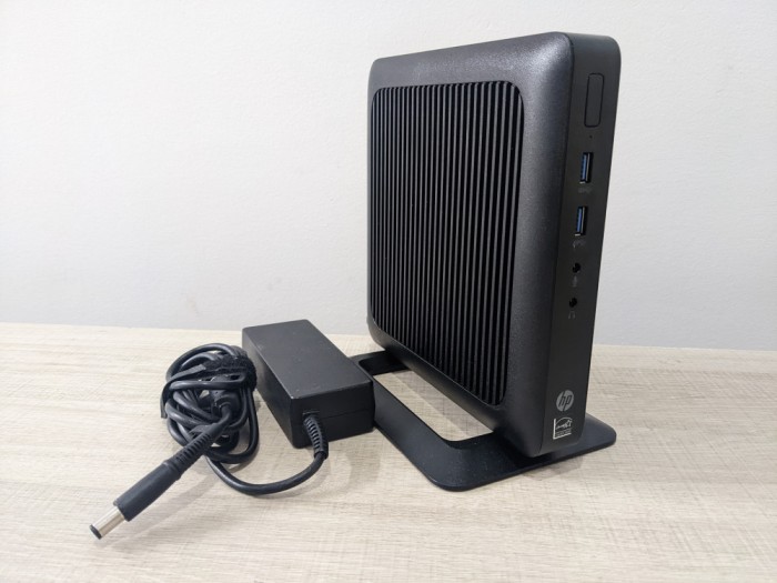 HP t520 Thin Client Mini PC Amd Radeon + Incarcator M.2 DisplayPort Vga Windows