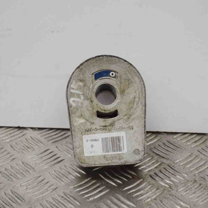 Răcitor de ulei NISSAN JUKE F15 2010 OEM: 779744-C