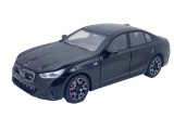 Macheta BMW M5 G60 negru scara 1:24 deschide usile si capotele, sunet si lumini