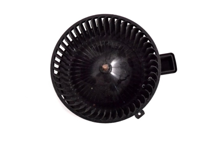 Ventilator aeroterma AUDI A4 8W2, B9 2017 OEM: 4M2820021B 14854533