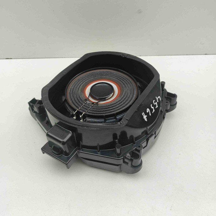 Subwoofer BMW X5 F15, F85 2015 OEM: 9247342