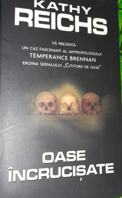 OASE INCRUCISATE KATHY REICHS T foto