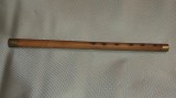 fluier DEOSEBIT din lemn 6 gauri 34 cm ( NU CUNOSC PROVENIENTA )