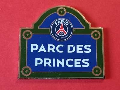 Magnet (frigider) fotbal - PARIS SAINT-GERMAIN (PSG - Franta) foto