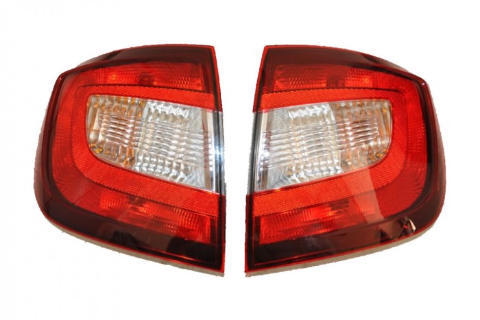 2x NEW OEM REAR LAMPS SKODA RAPID SPACEBACK 2014 - 2019 5JH945096