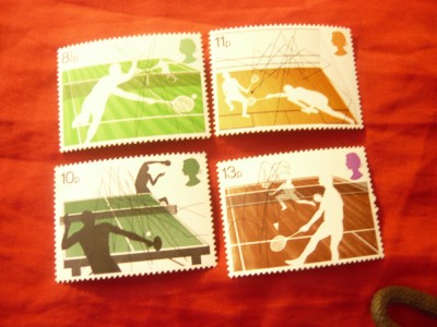 Serie Marea Britanie 1977 - 100 Ani Campionat Tenis - Wimbledon , 4 valori foto