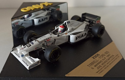 Macheta Tyrrell Ford 025 Jos Verstappen Formula 1 1997 - Onyx 1/43 F1 foto