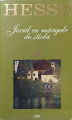 JOCUL CU MARGELELE DE STICLA-HESSE foto