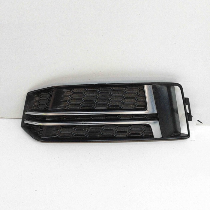 Grila st&acirc;nga față AUDI A4 8W2, B9 2020 OEM: 8W0807681F 27573079