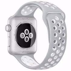 Curea iUni compatibila cu Apple Watch Ultra/SE/8/7/6/5/4/3/2/1, 40mm, Silicon Sport, Argintiu/Alb