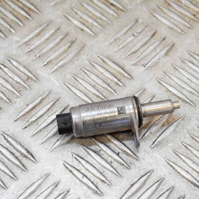 Supapa solenoid AUDI A3 8V1, 8VK 2016 OEM: 06E103697M 3976198