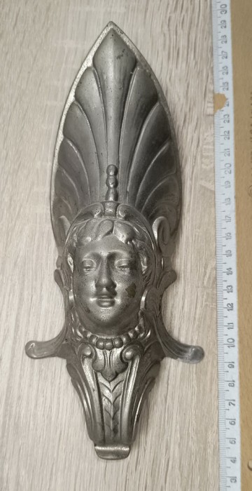 DECOR SUPERB BRONZ FOARTE VECHI