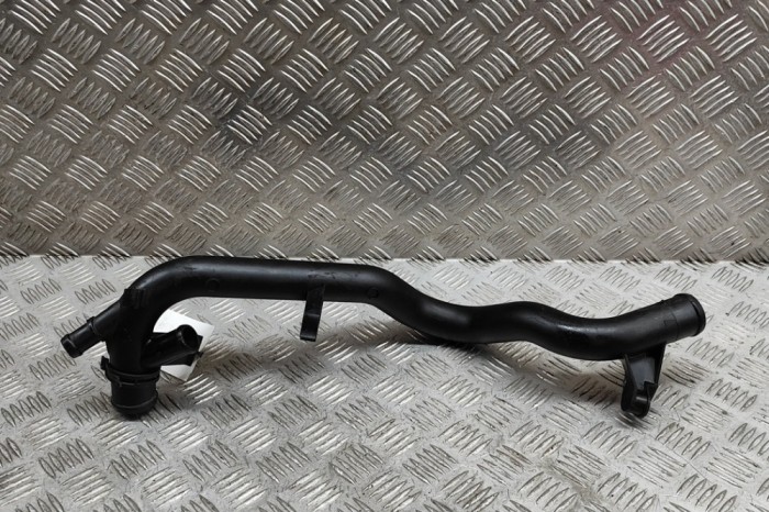 Furtun de lichid de răcire AUDI A6 4G2, C7, 4GC 2013 OEM: 03L121071B 28955438