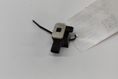 Senzor de impact dreapta față BMW 3 Gran Turismo F34 2013 OEM: 9196020 30813479 foto