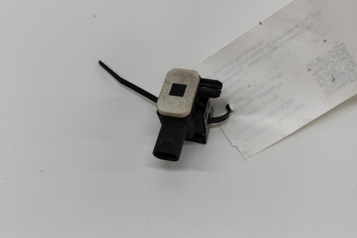 Senzor de impact dreapta față BMW 3 Gran Turismo F34 2013 OEM: 9196020 30813479