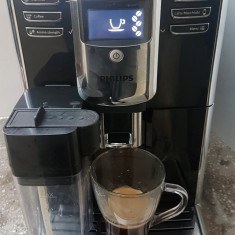 Espressor automat Philips Saeco EP5960 cafea boabe ,cappuccino,LatteGo macchiato