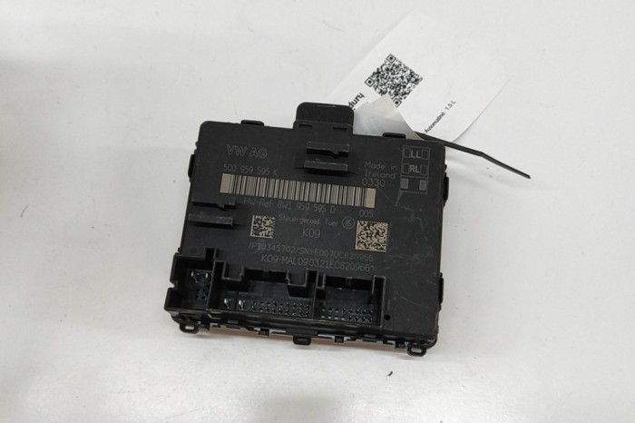 Modul de control ușă dreapta spate AUDI Q3 F3 2021 OEM: 5Q0959595K,8W1959595D | 31055158